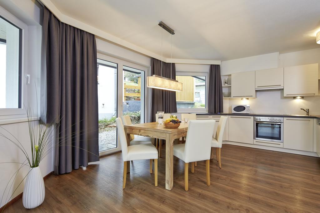 Alpendiamond Ski In & Bike Out Apartments Top 200, 400 & Penthouse 600 Sölden Quarto foto